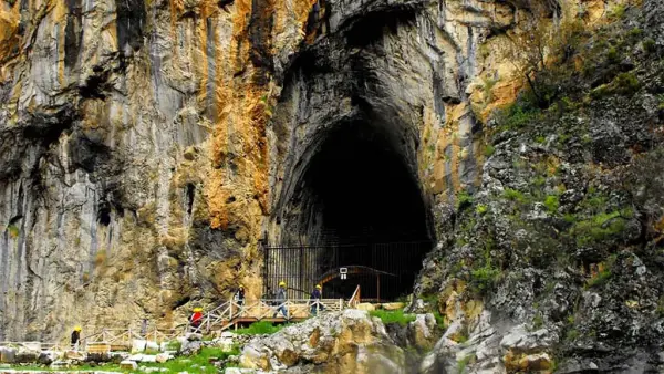Zindan Caves — Isparta, Türkiye